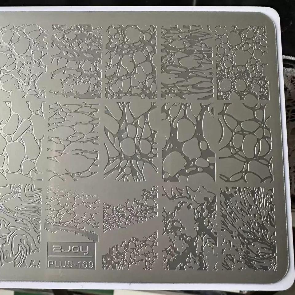 Khuôn in lưới-duoc-ban-tai-NAIL GIA TUỆ