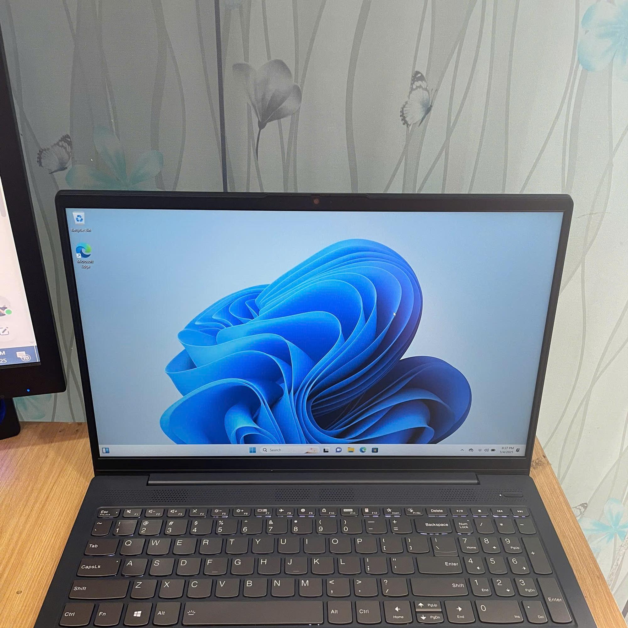Lenovo i5 11th ram 8gb-duoc-ban-tai-Vi Tính Kim Trân