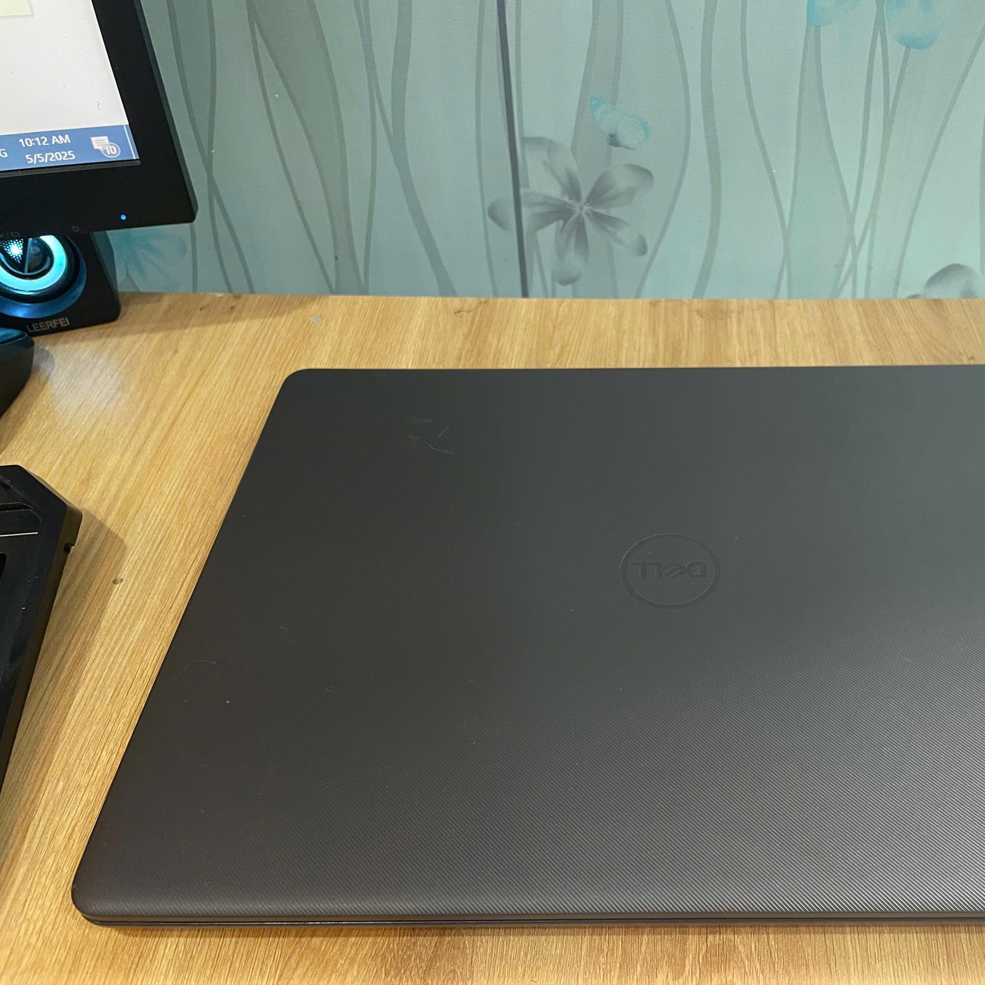 Laptop Dell RYZEN 5 3500U -256Gb-duoc-ban-tai-Vi Tính Kim Trân
