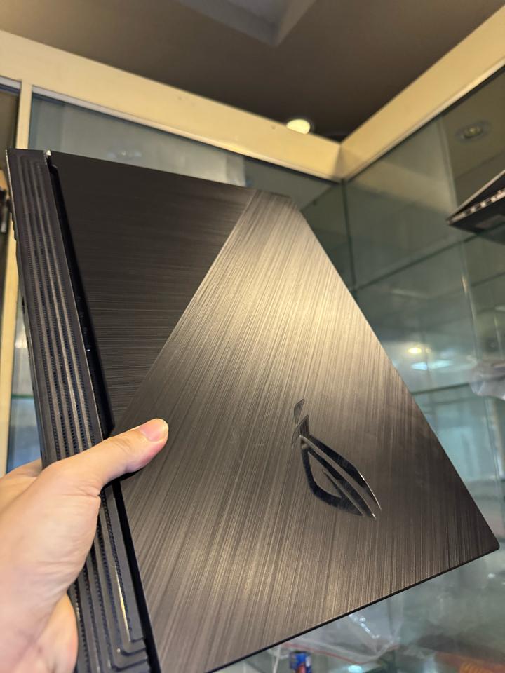 Asus Rog i7 10th ram 16/512gb RTX 2060 17inch-duoc-ban-tai-Vi Tính Kim Trân