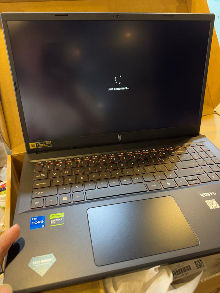 Acer Nitro V i5 13Th 16/512 RTX5050-duoc-ban-tai-Vi Tính Kim Trân