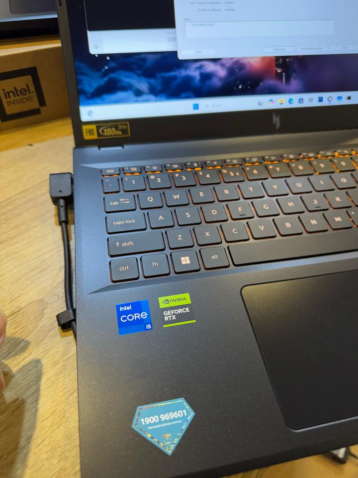 Acer Nitro V i5 13Th 16/512 RTX5050-duoc-ban-tai-Vi Tính Kim Trân