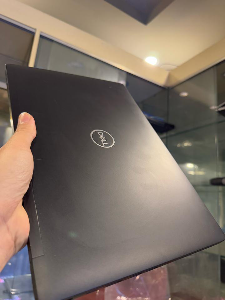 Laptop dell 7490-duoc-ban-tai-Vi Tính Kim Trân