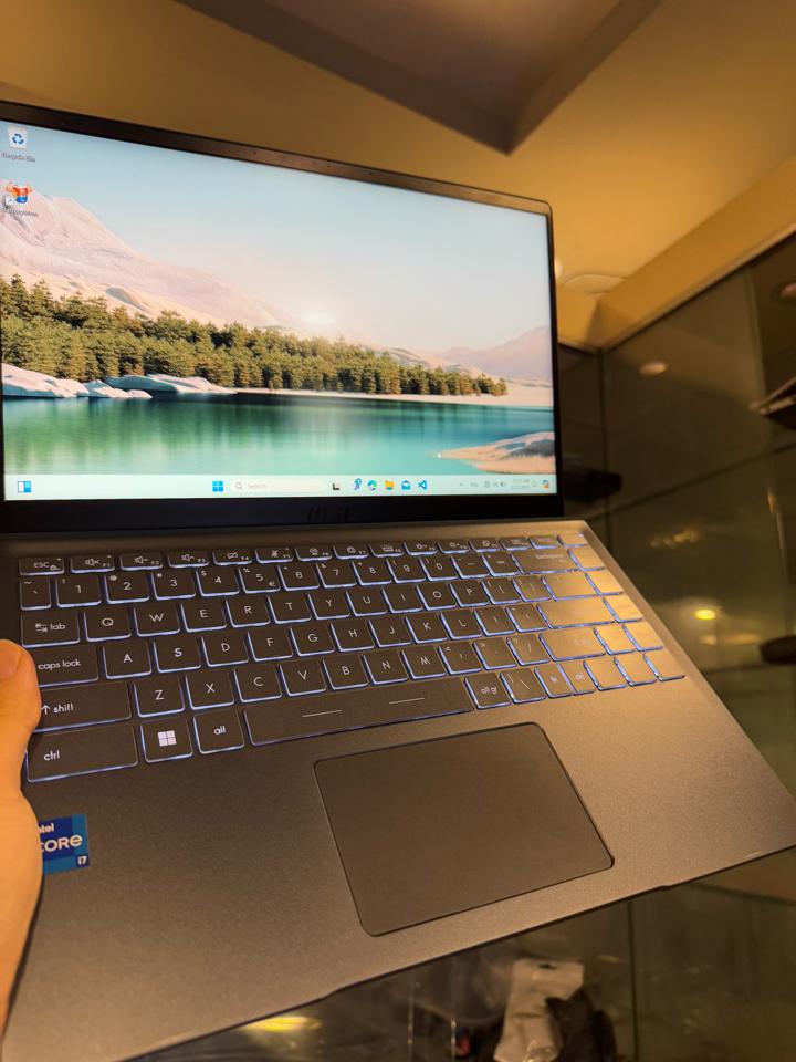 Laptop msi moder 14 i7 11th-duoc-ban-tai-Vi Tính Kim Trân
