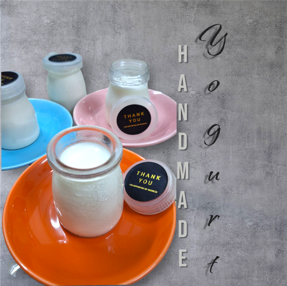 Yogurt Hủ-duoc-ban-tai-Tiệm Cà phê XOAY