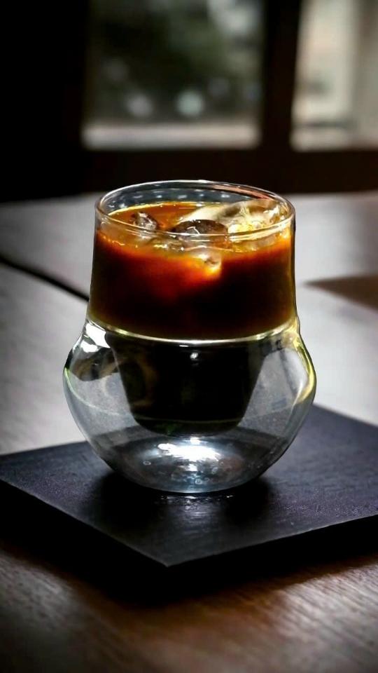 Arabica Cầu Đất Đá-duoc-ban-tai-Tiệm Cà phê XOAY