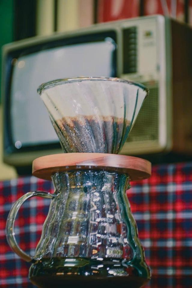 PourOver Cầu Đất-duoc-ban-tai-Tiệm Cà phê XOAY