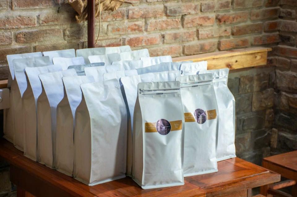 Dark Espresso (8Ro + 2Ara)-duoc-ban-tai-Tiệm Cà phê XOAY