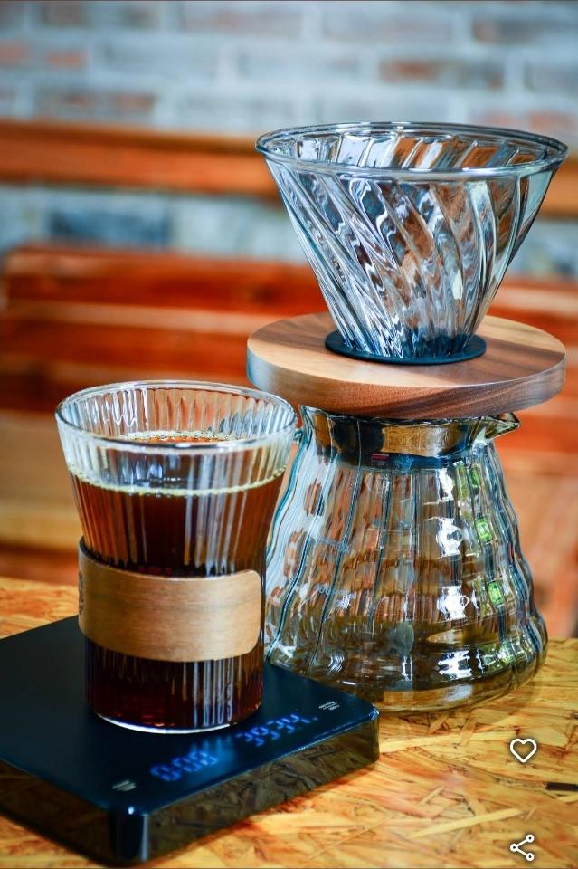 PourOver Cầu Đất-duoc-ban-tai-Tiệm Cà phê XOAY