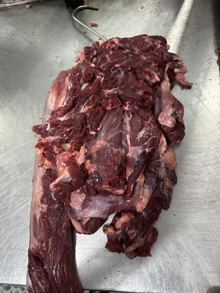 Thịt rìa cổ bò-duoc-ban-tai-Kho sỉ Lương Dung
