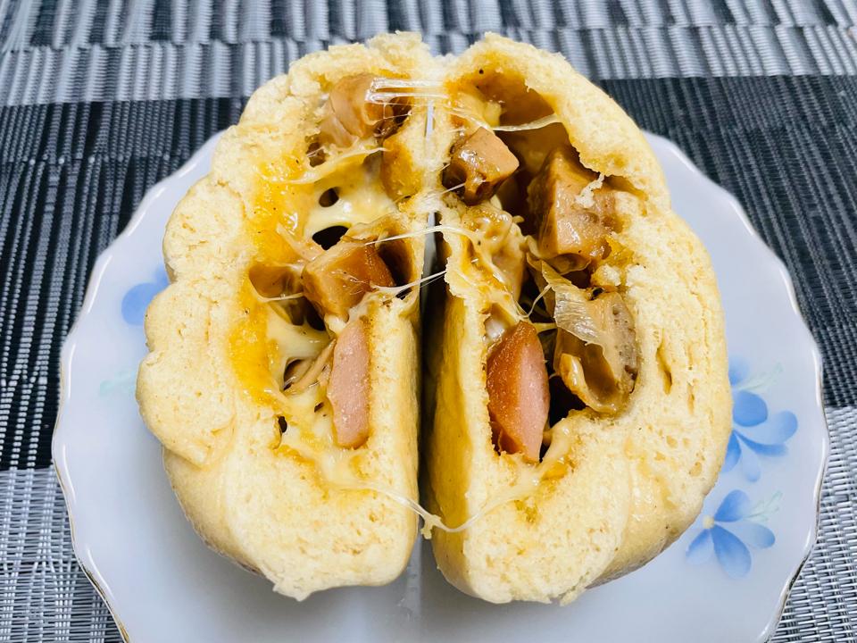Bb nguyêncám vị xúcxích ức gà phômai-duoc-ban-tai-K-Chi Food & Drinks