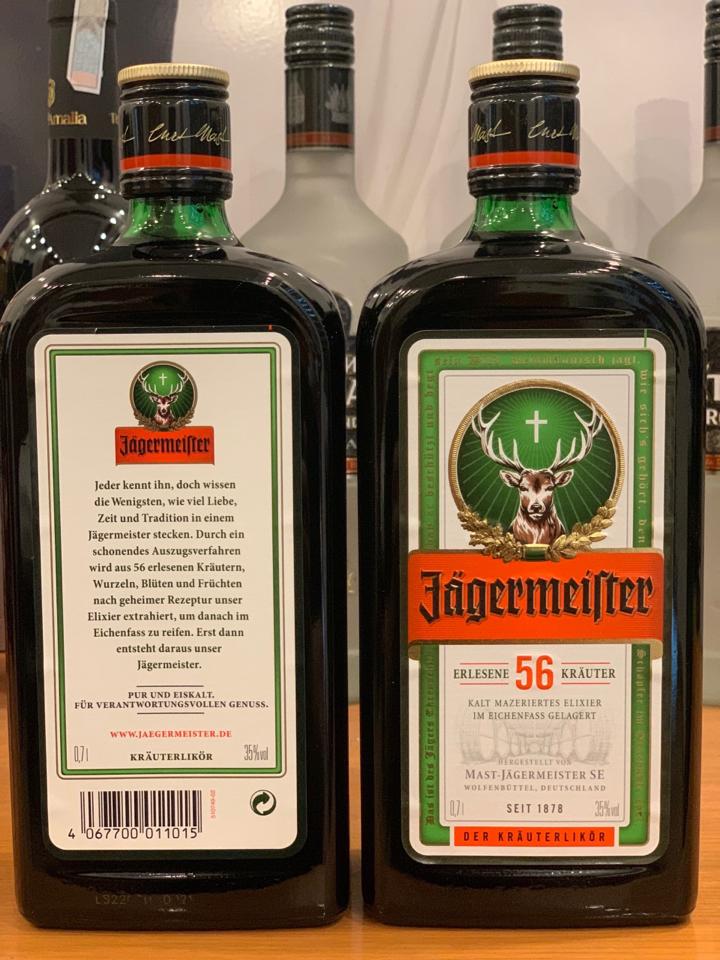 AA - Jagermeister-duoc-ban-tai-Nhà Phân Phối Hà Gia Bảo Nam
