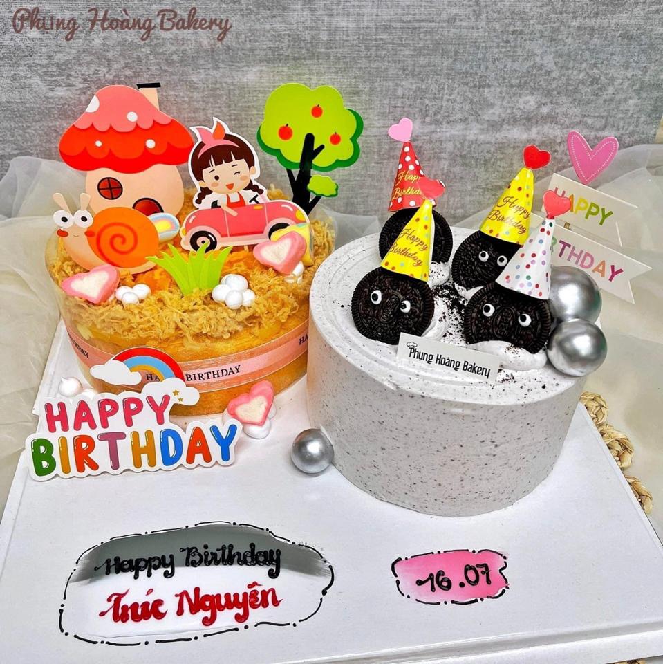 Bánh đôi-duoc-ban-tai-Quán Bánh Kem Ủn Ỉn