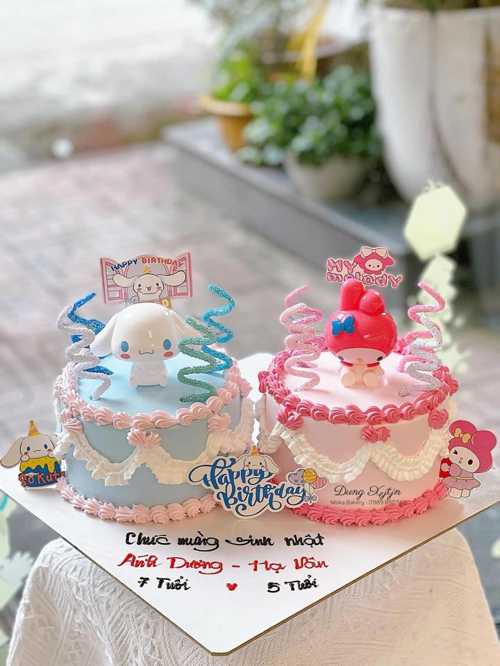 Bánh đôi-duoc-ban-tai-Quán Bánh Kem Ủn Ỉn