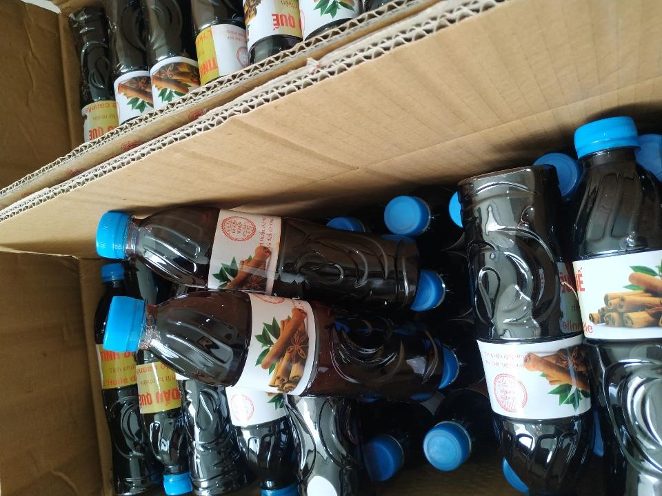 Tinh dầu quế lau nhà - chai 500ml-duoc-ban-tai-Đặc sản vùng cao HN