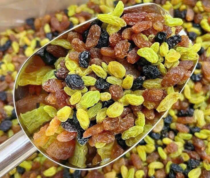 Nho khô mix màu - 500gr-duoc-ban-tai-Đặc sản vùng cao HN
