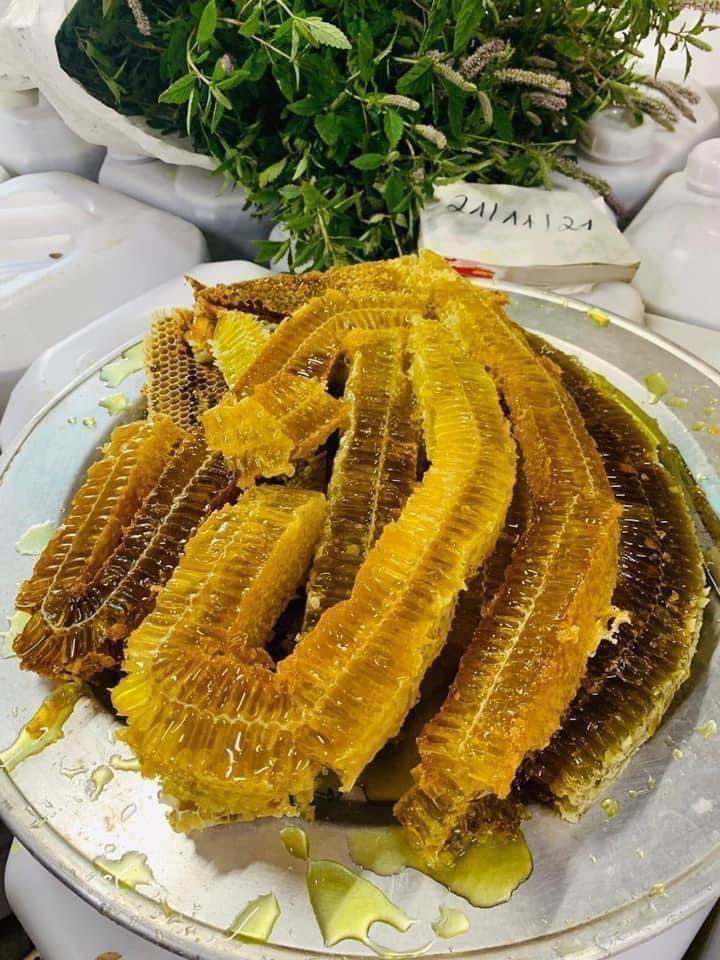 Mật ong bạc hà - chai 1lít-duoc-ban-tai-Đặc sản vùng cao HN
