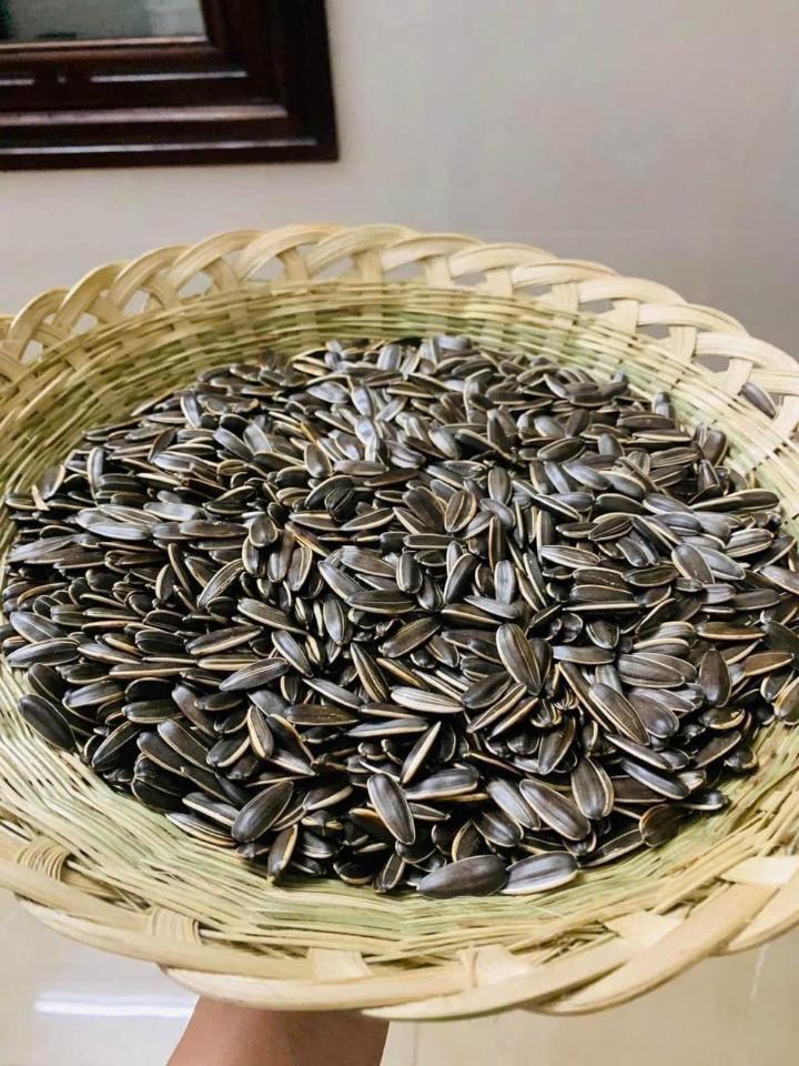 Hướng dương rang củi - Túi 500gr-duoc-ban-tai-Đặc sản vùng cao HN