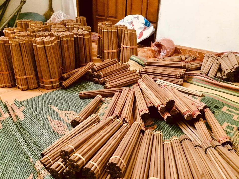 Đũa tre tròn - bó 10 đôi-duoc-ban-tai-Đặc sản vùng cao HN