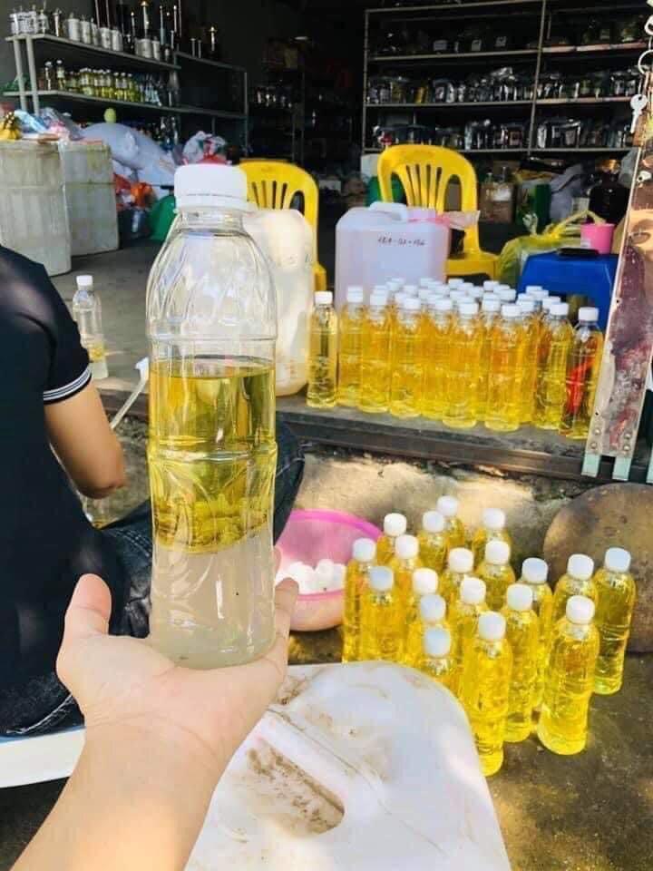 Tinh dầu sả Java Mường Tè nguyên chất 500ml-duoc-ban-tai-Đặc sản vùng cao HN