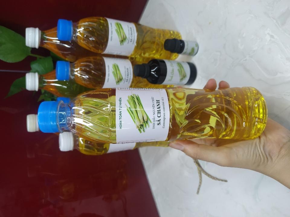 Tinh dầu sả chanh nguyên chất - chai 500ml-duoc-ban-tai-Đặc sản vùng cao HN