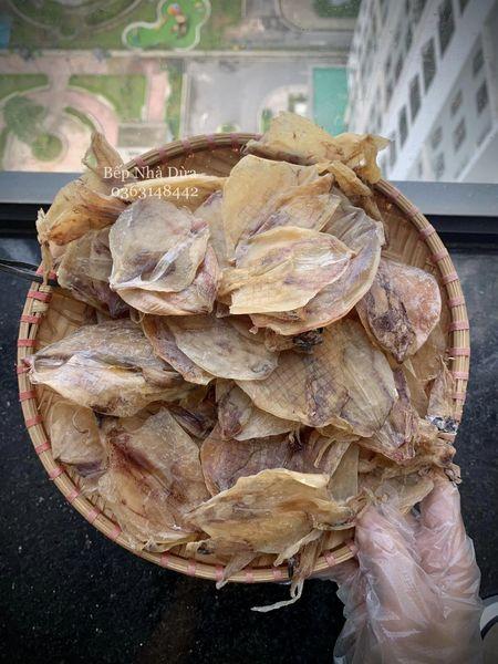 Mực câu tubi khô nhỏ-duoc-ban-tai-BẾP NHÀ DỪA