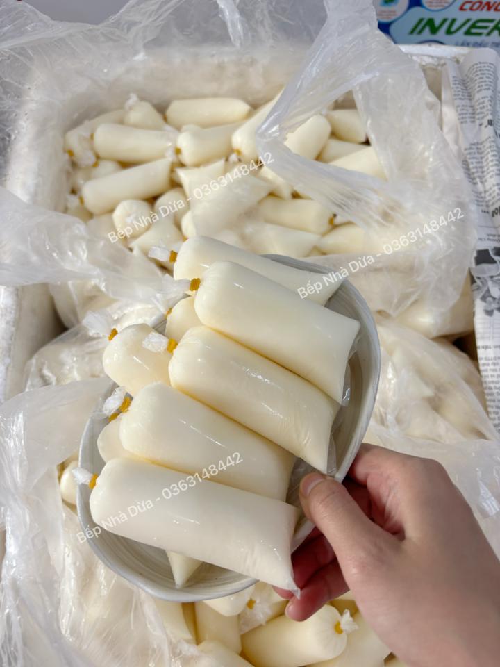 Sữa chua túi (10c)-duoc-ban-tai-BẾP NHÀ DỪA