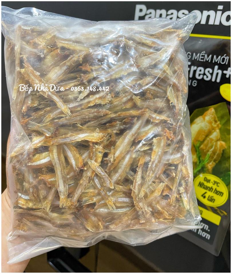 Cá Cơm Trỏng Khô-duoc-ban-tai-BẾP NHÀ DỪA