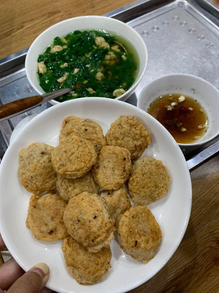 Chả cá Dưa tươi-duoc-ban-tai-BẾP NHÀ DỪA