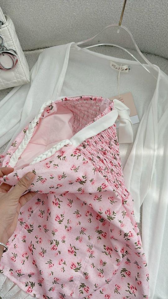 Set đầm hoa + áo khoác -duoc-ban-tai-Nilasa Boutique