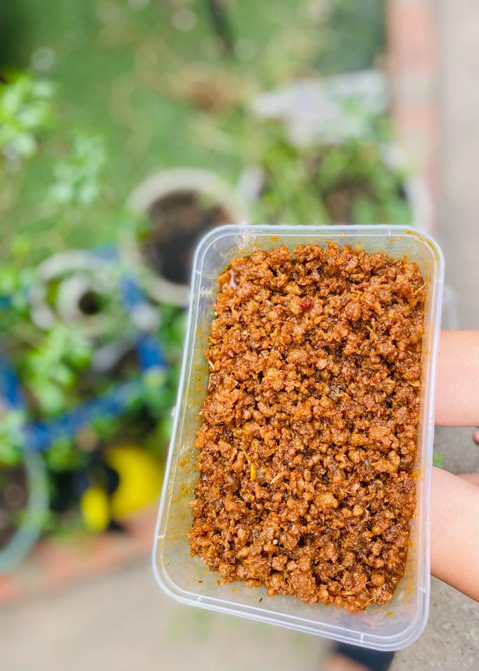 Thịt xào mắm ruốc-duoc-ban-tai-Hải sản Kim Uyên