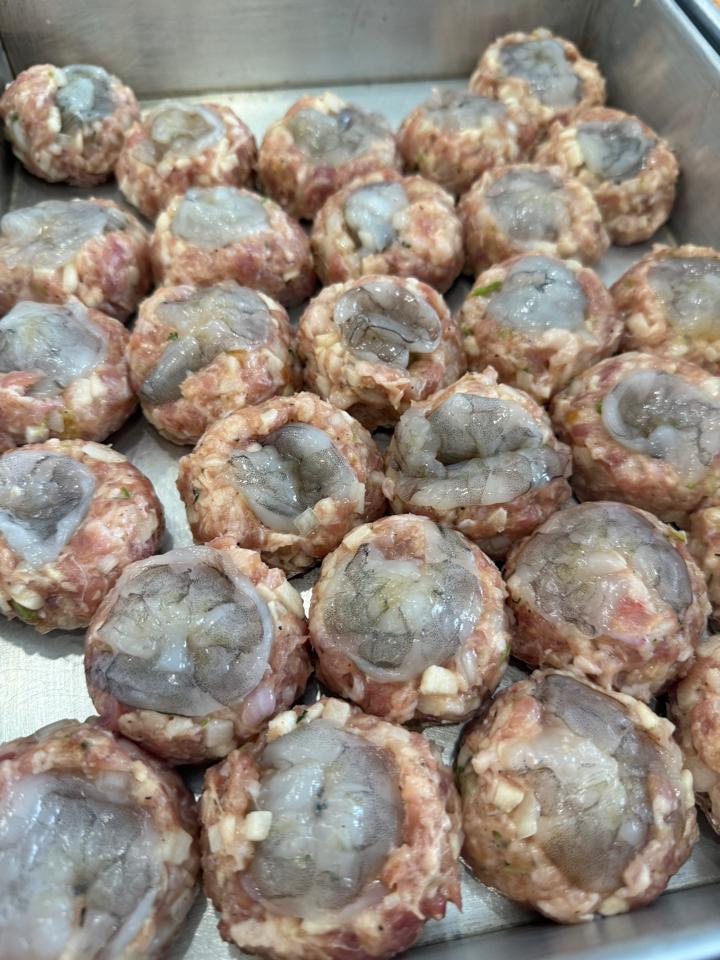 Xíu Mại Tôm -duoc-ban-tai-KOKIM KITCHEN