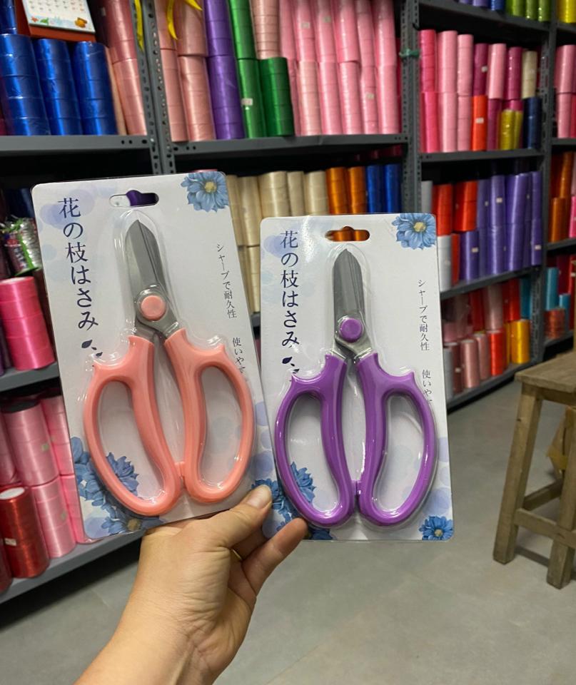 Kéo cắt cành -duoc-ban-tai-Phụ kiện cưới hỏi Hà Anh