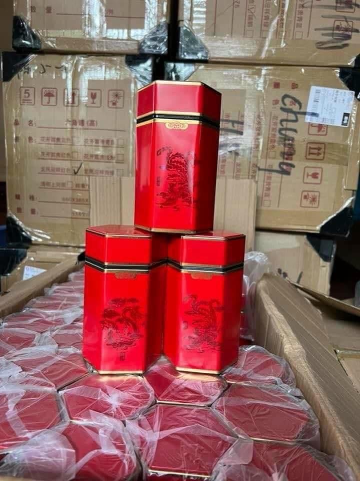 Lon trà lục giác rồng đỏ -duoc-ban-tai-Phụ kiện cưới hỏi Hà Anh