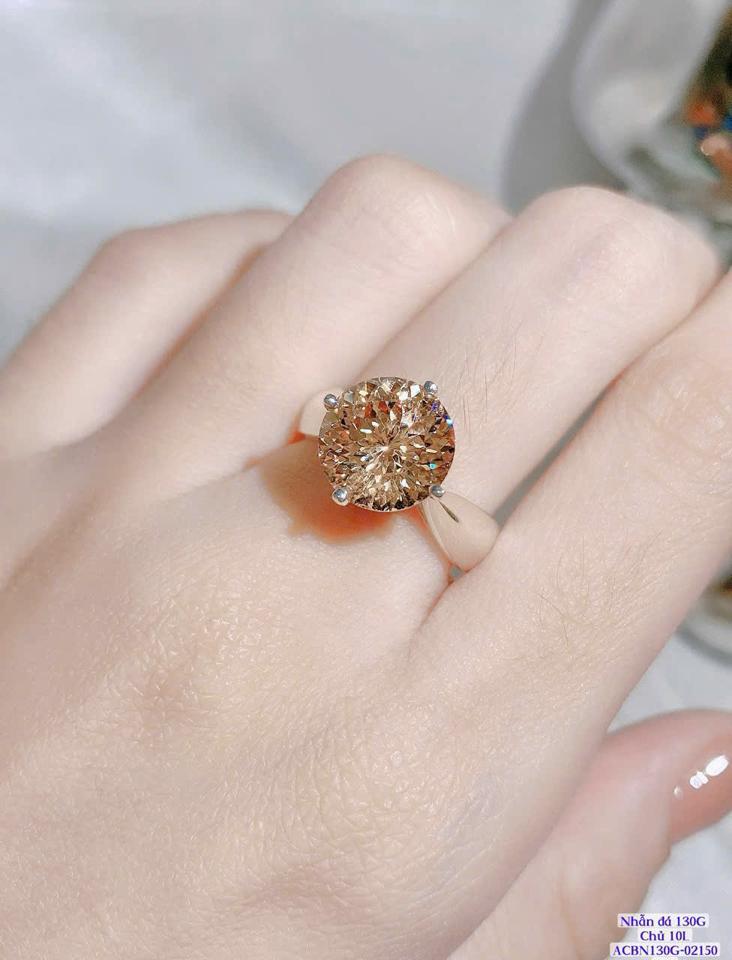 Nhẫn Đá 130 Giác Chủ 10 Ly-duoc-ban-tai-Kim Cường Jewelry