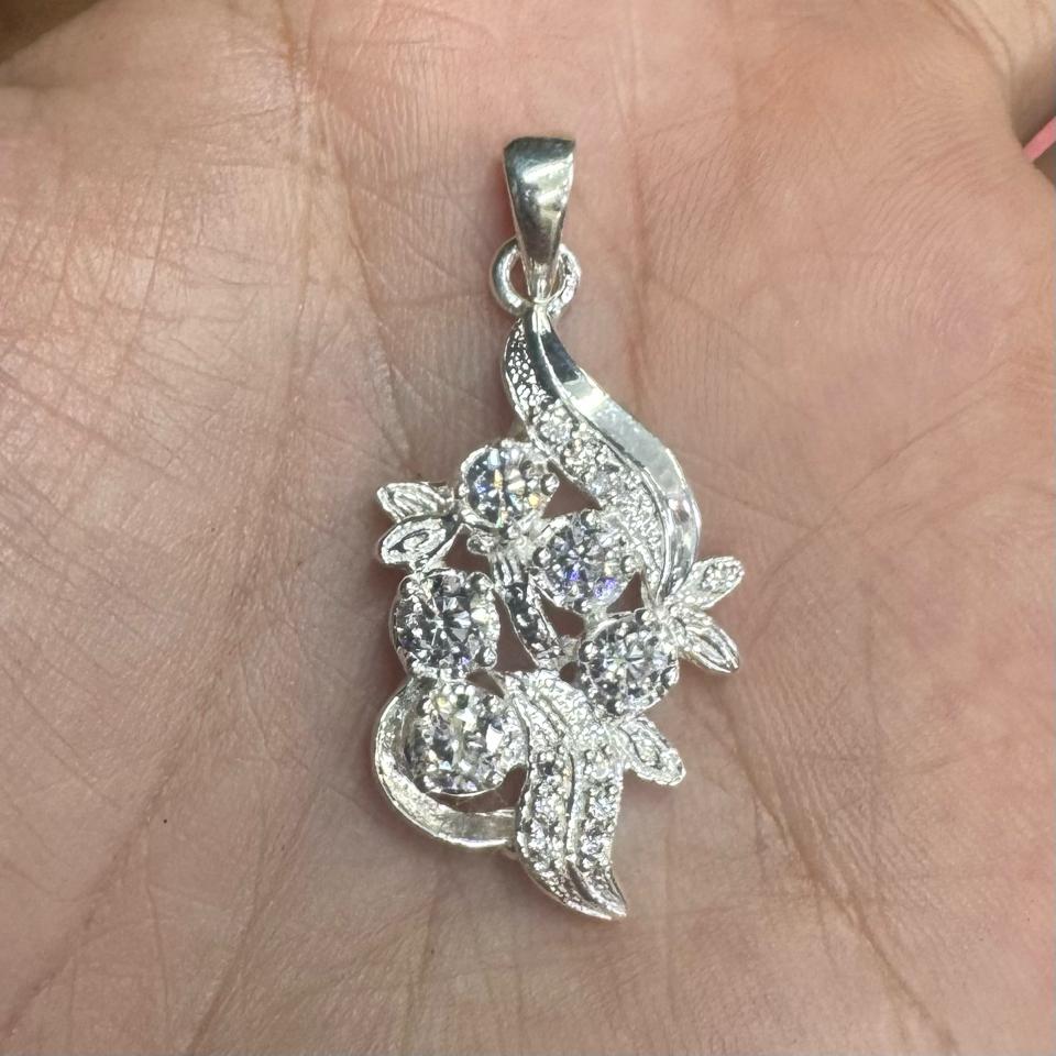 Mặt Xoàn Mỹ 5H 4,2li Hoa Lá TPM-77001-duoc-ban-tai-Kim Cường Jewelry