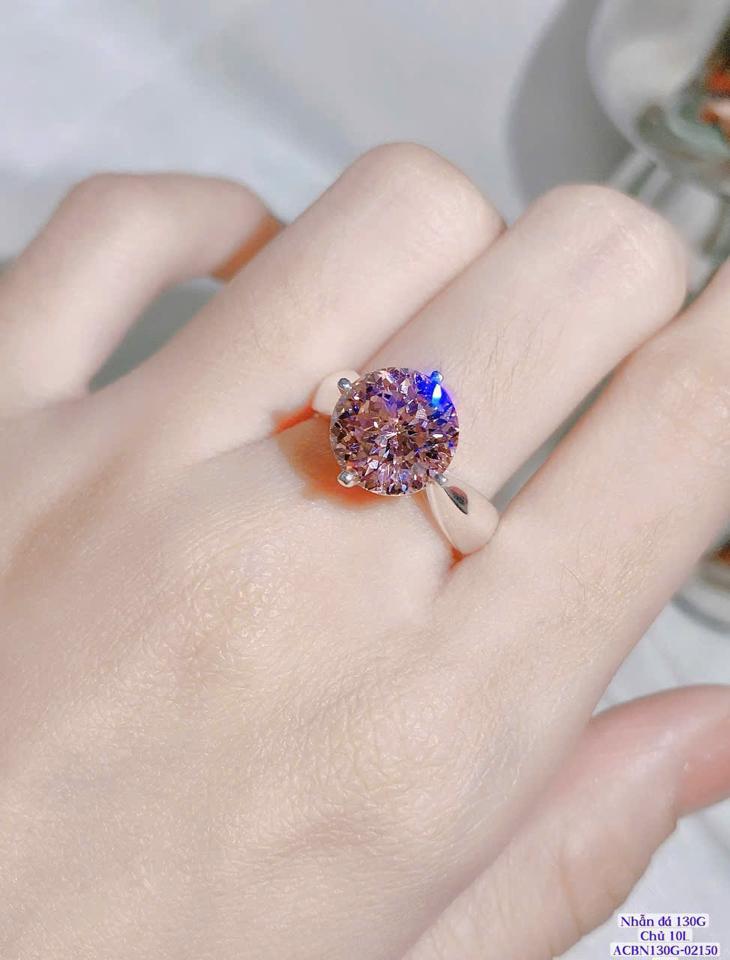 Nhẫn Đá 130 Giác Chủ 10 Ly-duoc-ban-tai-Kim Cường Jewelry