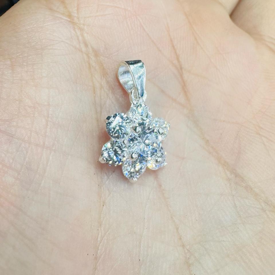 Mặt Xoàn Mỹ 5,5li Hoa 6 Cánh TPM-71001-duoc-ban-tai-Kim Cường Jewelry