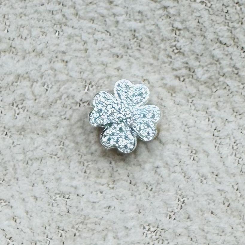 Mặt Xỏ Charm Bốn Lá Tấm YTK-79701-duoc-ban-tai-Kim Cường Jewelry