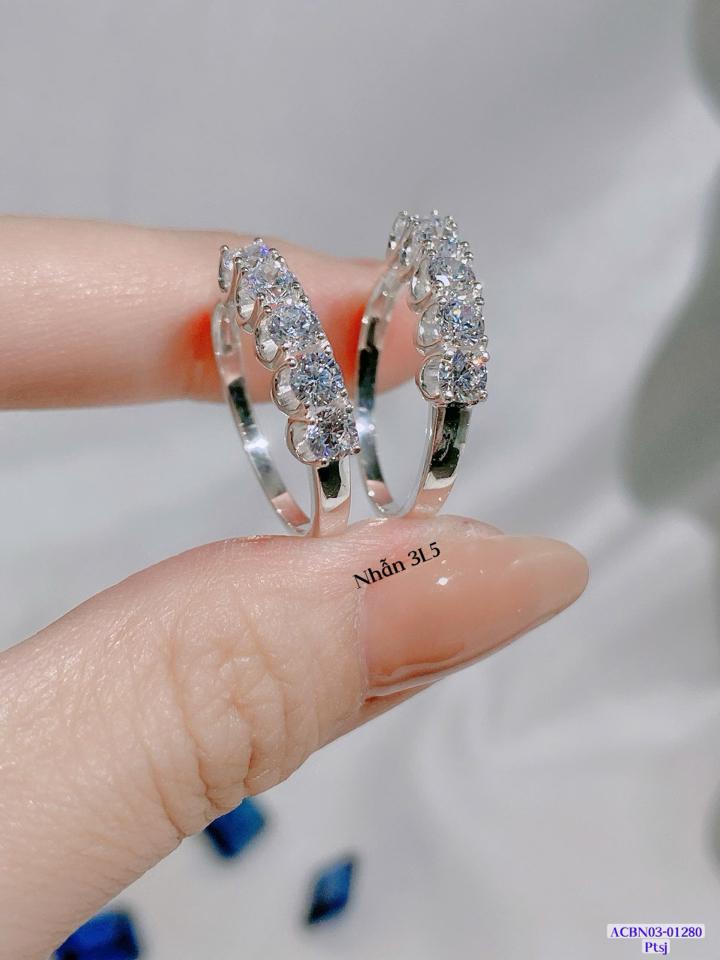 Nhẫn Kết 5V Xoàn 3.5li PT-M72801-duoc-ban-tai-Kim Cường Jewelry