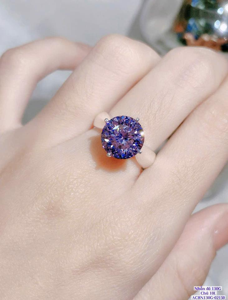 Nhẫn Đá 130 Giác Chủ 10 Ly-duoc-ban-tai-Kim Cường Jewelry