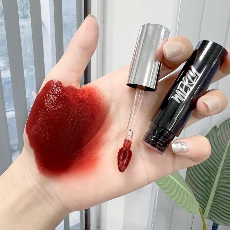SON KEM MERZY CYBER MELLOW TINT -duoc-ban-tai-UMEE COSMETICS - MAHHA CLOSET