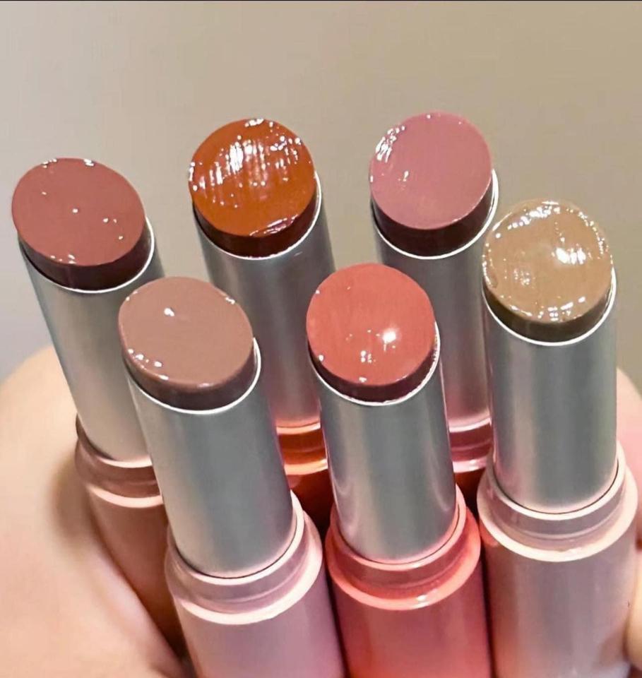 SON DƯỠNG CÓ MÀU ROMAND GLASTING MELTING BALM VER2-duoc-ban-tai-UMEE COSMETICS - MAHHA CLOSET