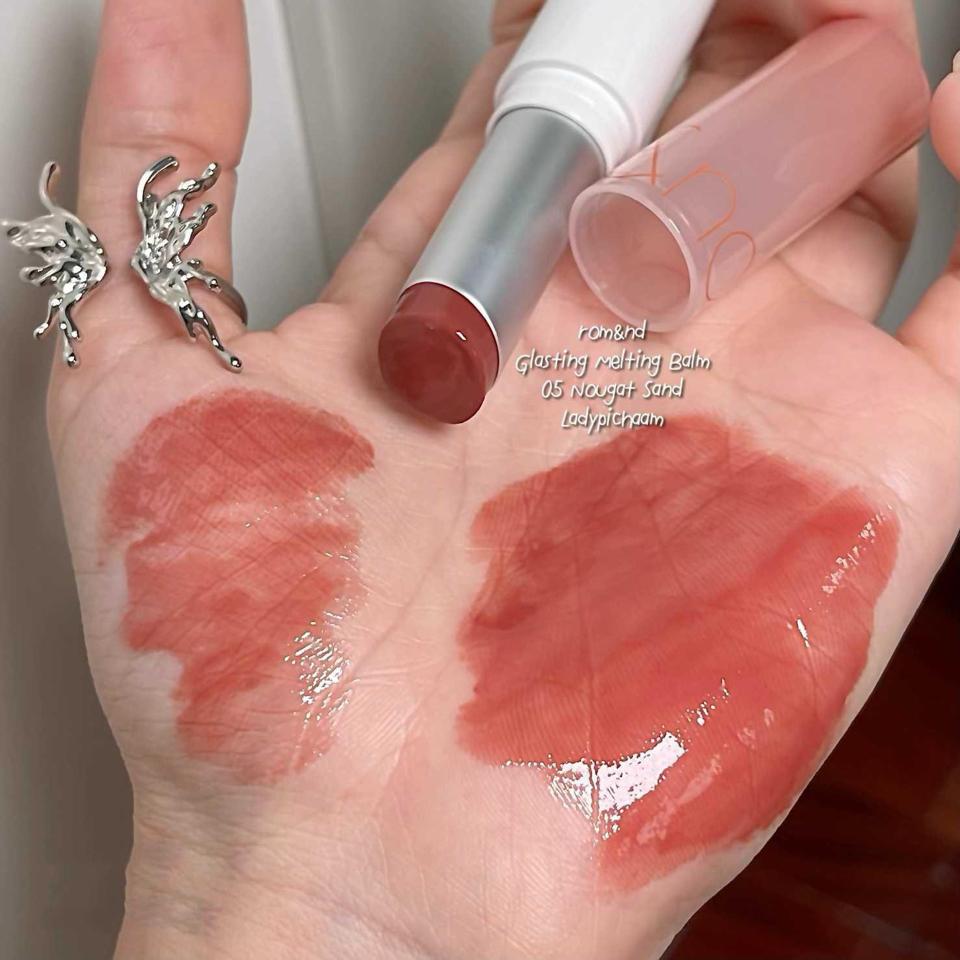 SON DƯỠNG CÓ MÀU ROMAND GLASTING MELTING BALM-duoc-ban-tai-UMEE COSMETICS - MAHHA CLOSET