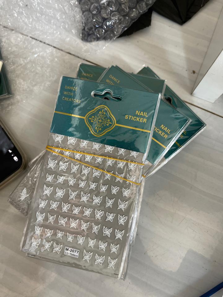  Sitiker -duoc-ban-tai-Phụ kiện nail Kim Chi