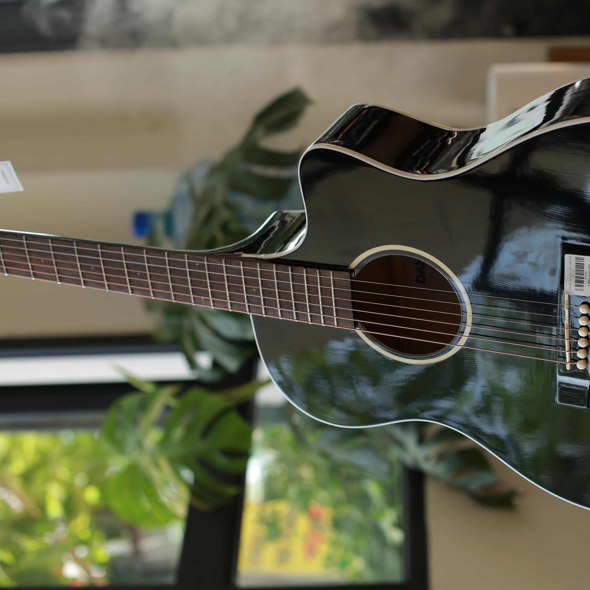 Guitar Acoustic DANSHARI AE300-duoc-ban-tai-Danshari Guitar