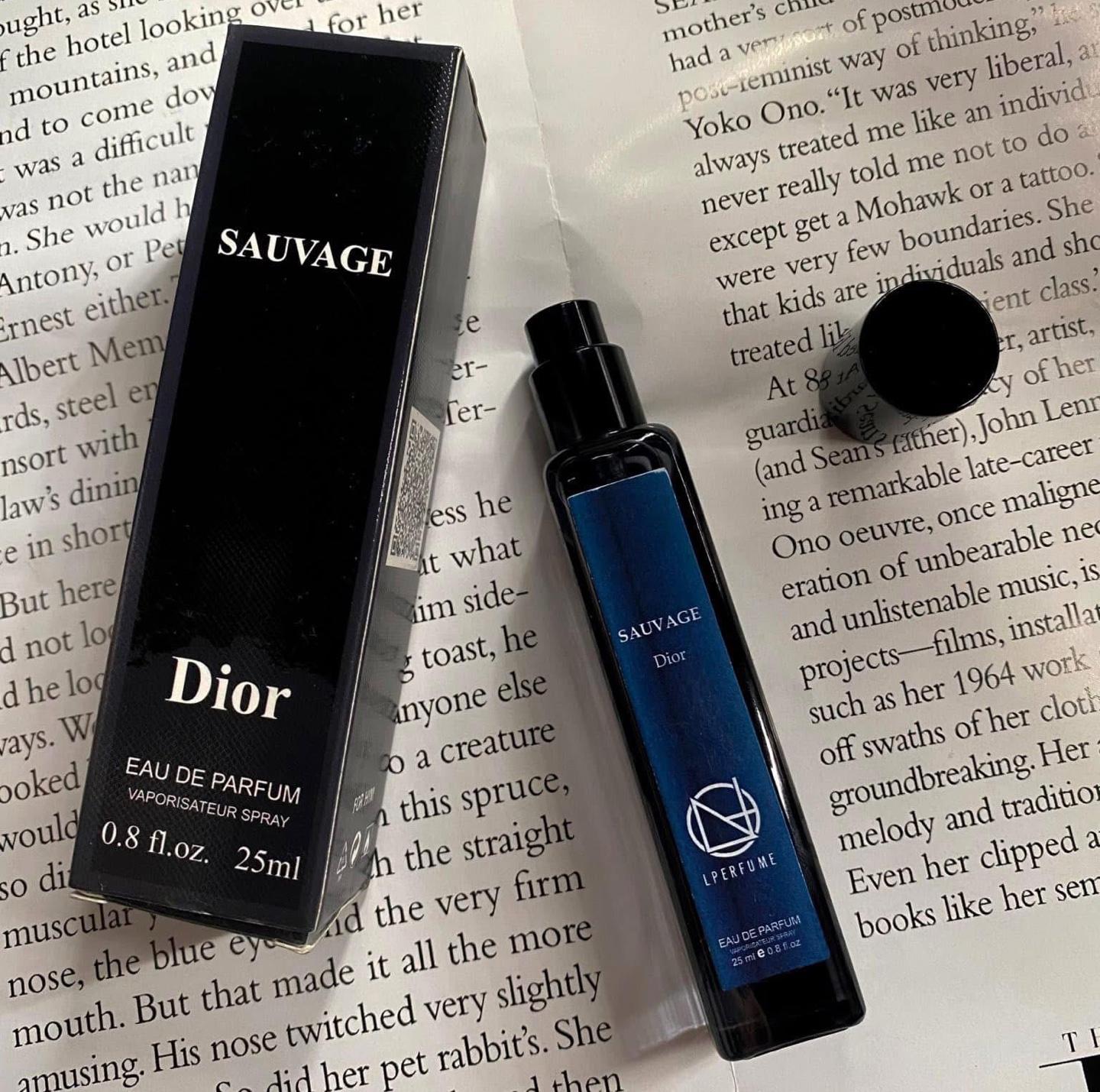 DIOR SAUVAGE-duoc-ban-tai-Nước Hoa Hun Wen