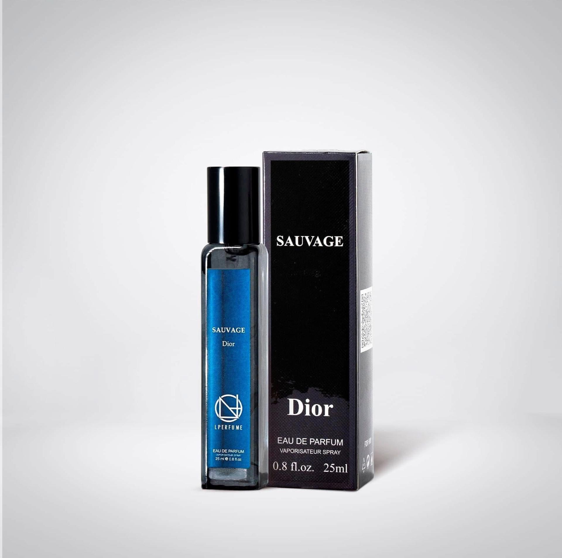 DIOR SAUVAGE-duoc-ban-tai-Nước Hoa Hun Wen