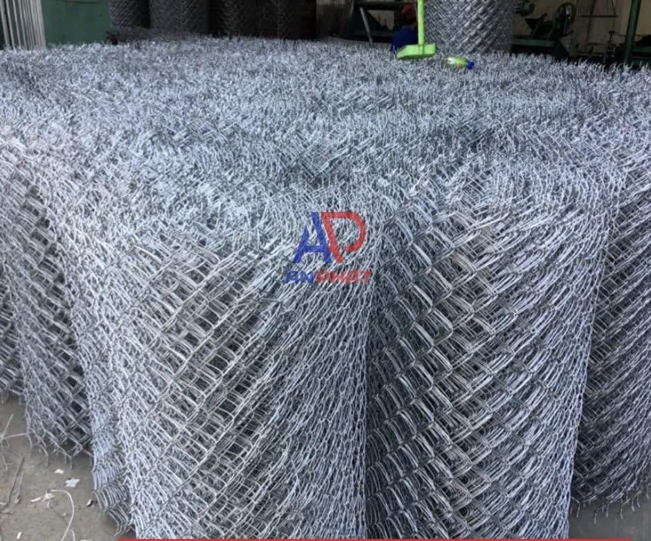 Lưới B40 khổ 1m8-duoc-ban-tai-Cửa Hàng Thành Quang