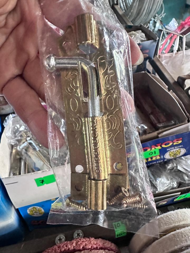 Chốt đứng vàng 4”-duoc-ban-tai-Cửa Hàng Thành Quang